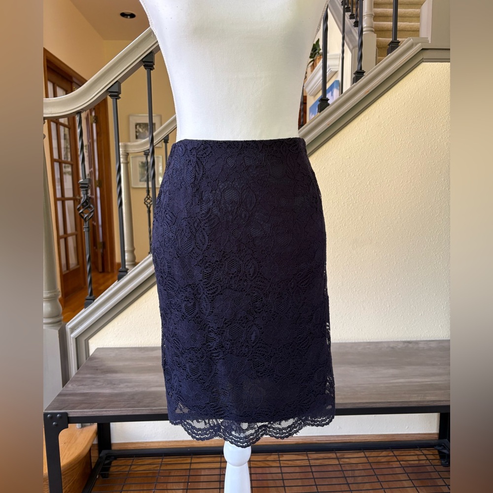 Forever 21 Nay Blue Lace Skirt Size Small